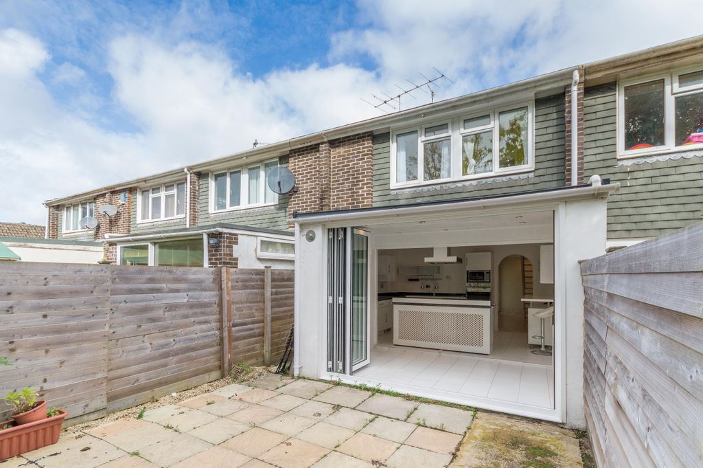 Property photo 1 of 9 Image