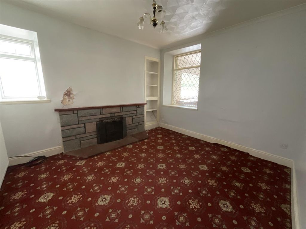 Property photo 2 of 27 Img_4738.Jpg
