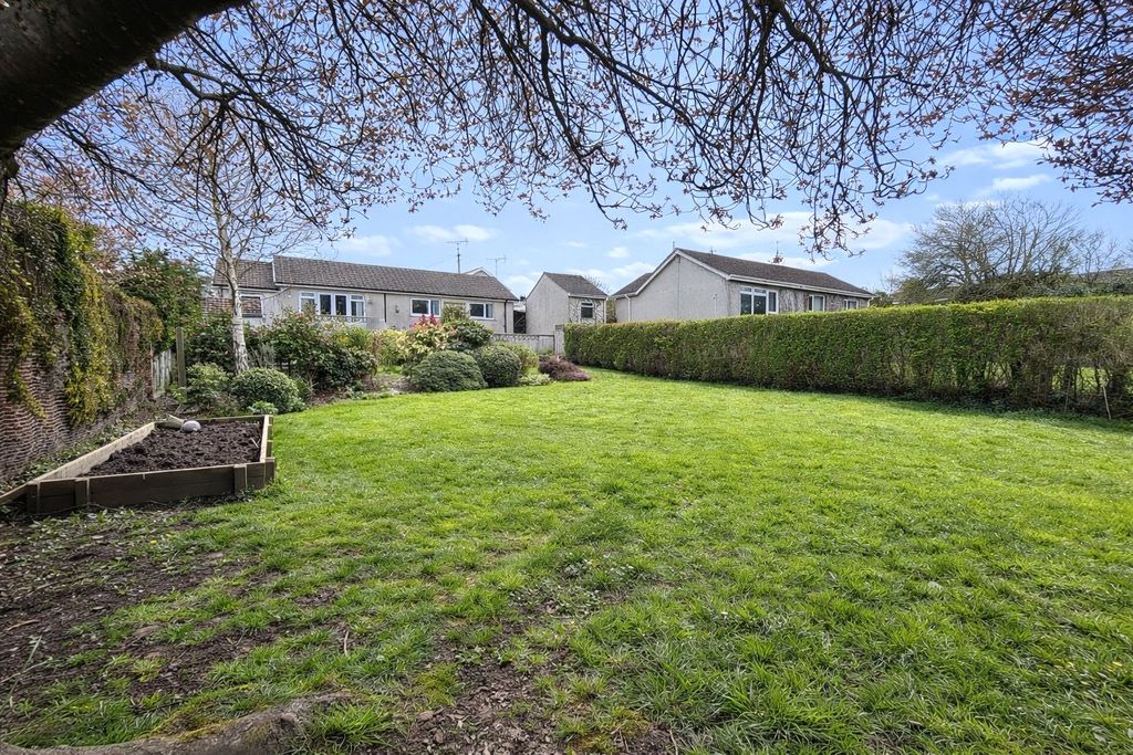 Property photo 2 of 17 Picture No. 09