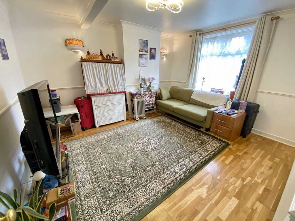 Property photo 2 of 19 Photo 15