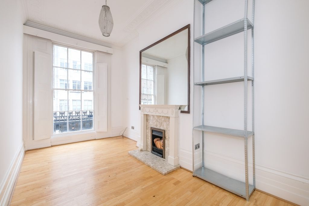 Property photo 1 of 15 Spring_Street__0004