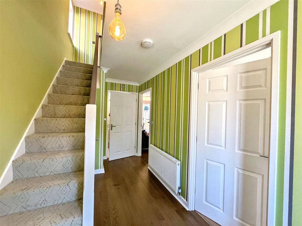 Property photo 3 of 13 Img_1203.Jpg