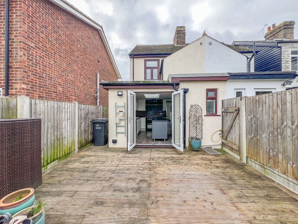 Property photo 2 of 13 Rear