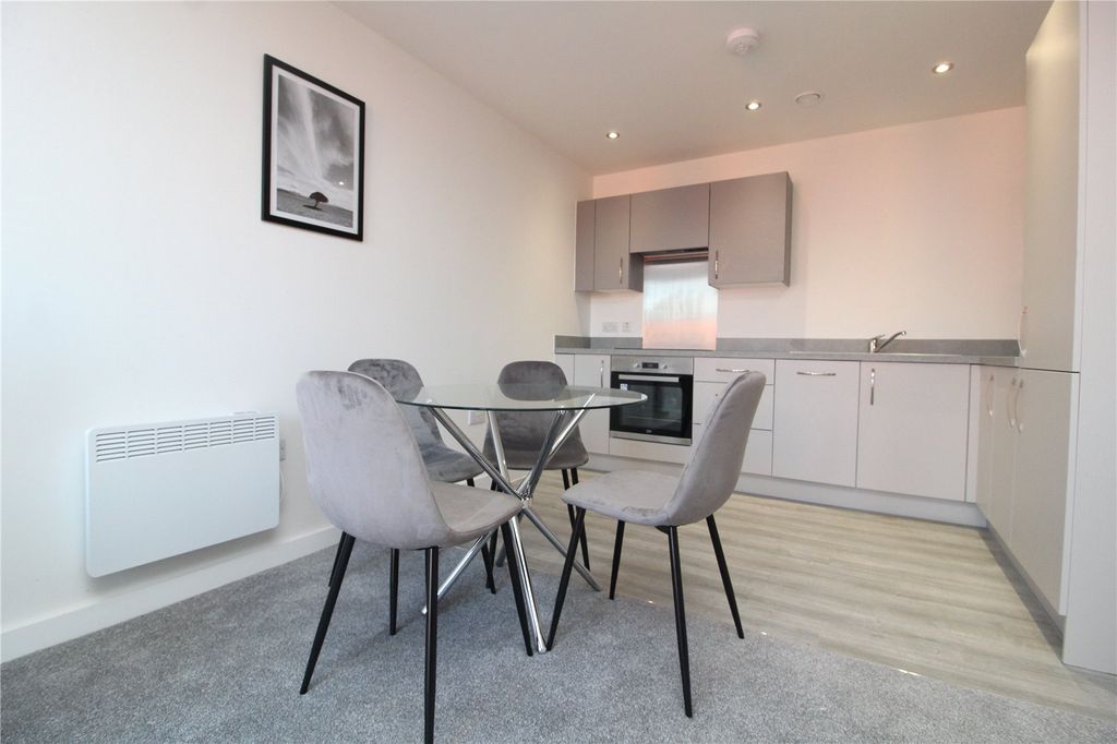 Property photo 1 of 8 Picture No. 13