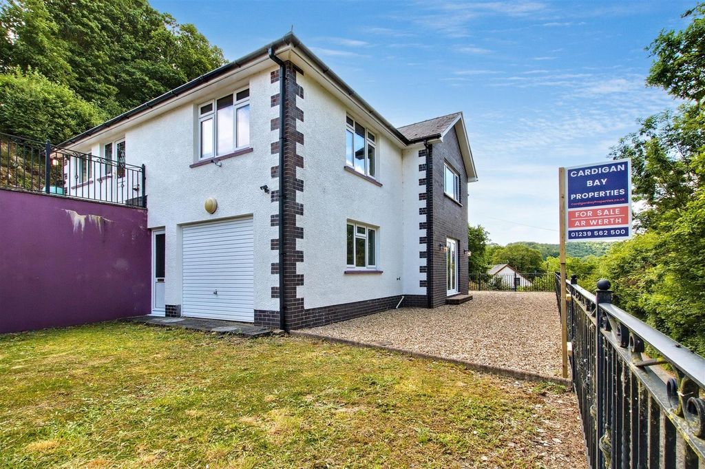 Additional image 41 of 4 bed detached house for saleDrefach Felindre, Llandysul SA44