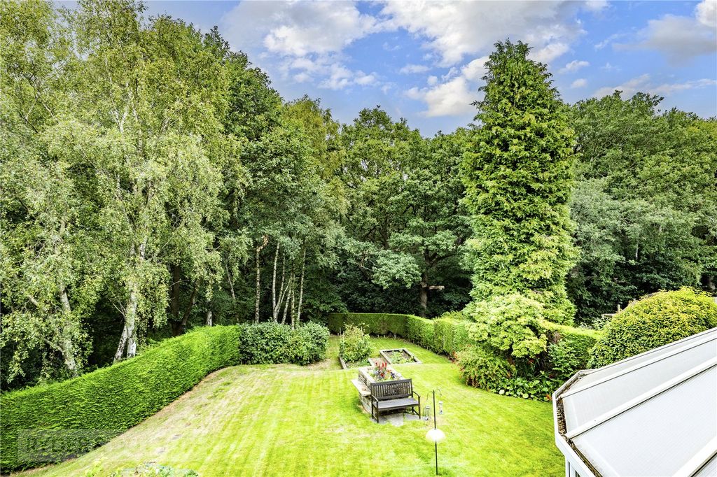 Property photo 2 of 21 Picture No. 04