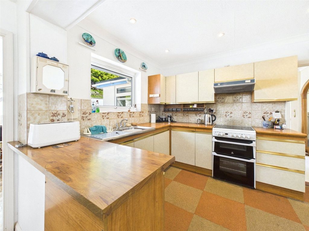 Property photo 2 of 13 Picture No. 02