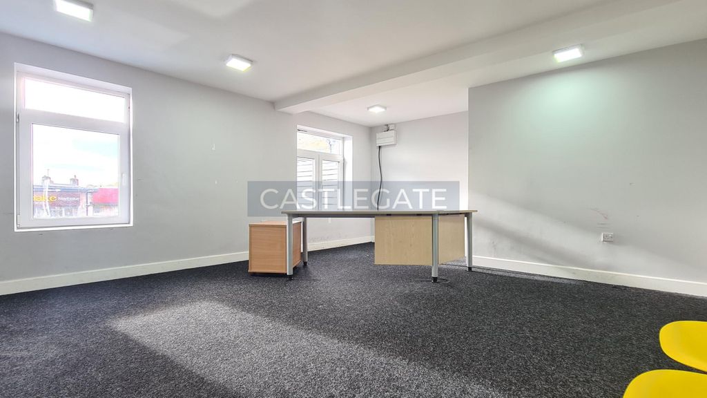 Property photo 3 of 9 20251105_120219