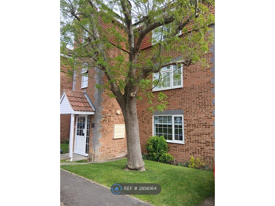 Property photo 2 of 13