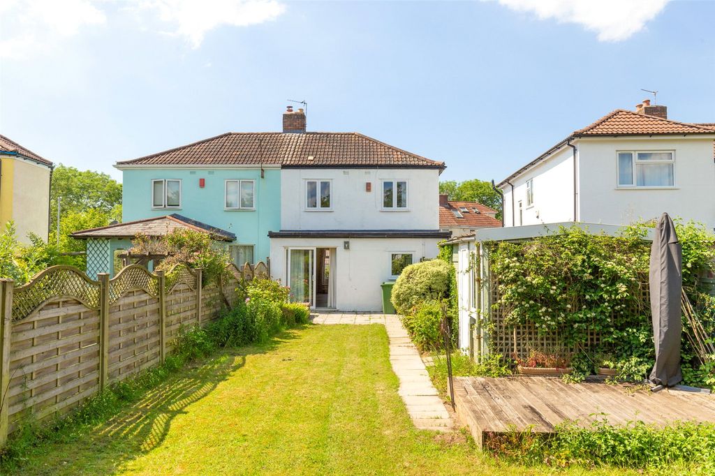 Property photo 1 of 21 Picture No. 24