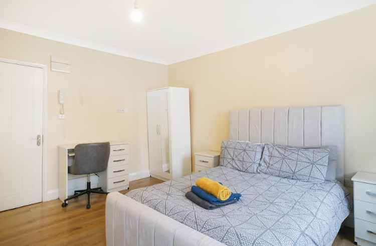 Property photo 2 of 7