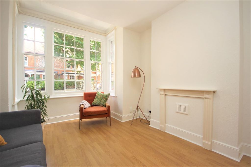 Property photo 1 of 12 Living Room.Jpg