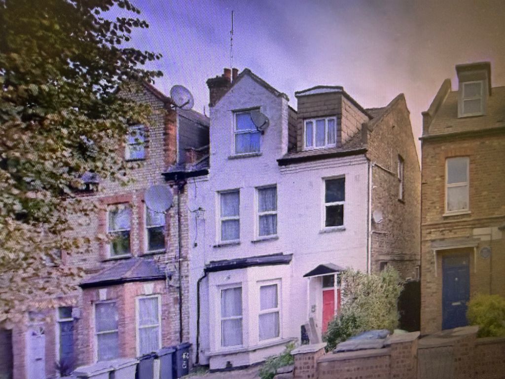 Property photo 1 of 1