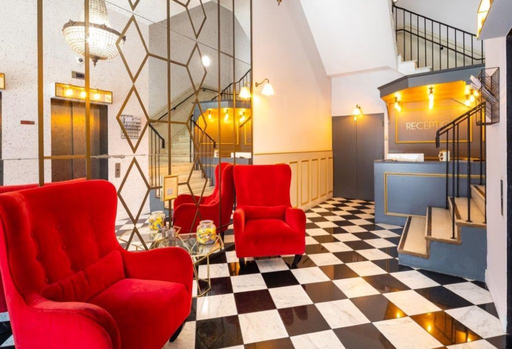 Property photo 3 of 7