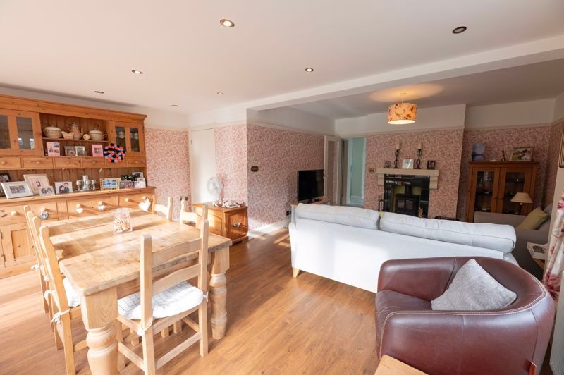 Property photo 2 of 22 Photo 21