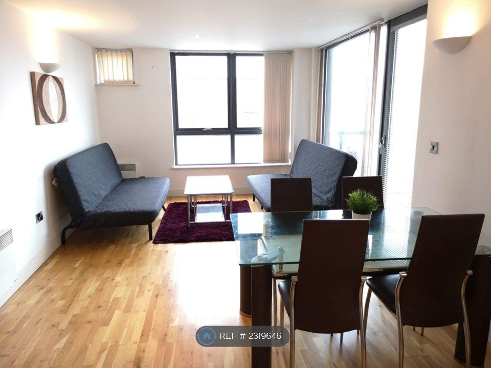 Property photo 3 of 12 Living Room