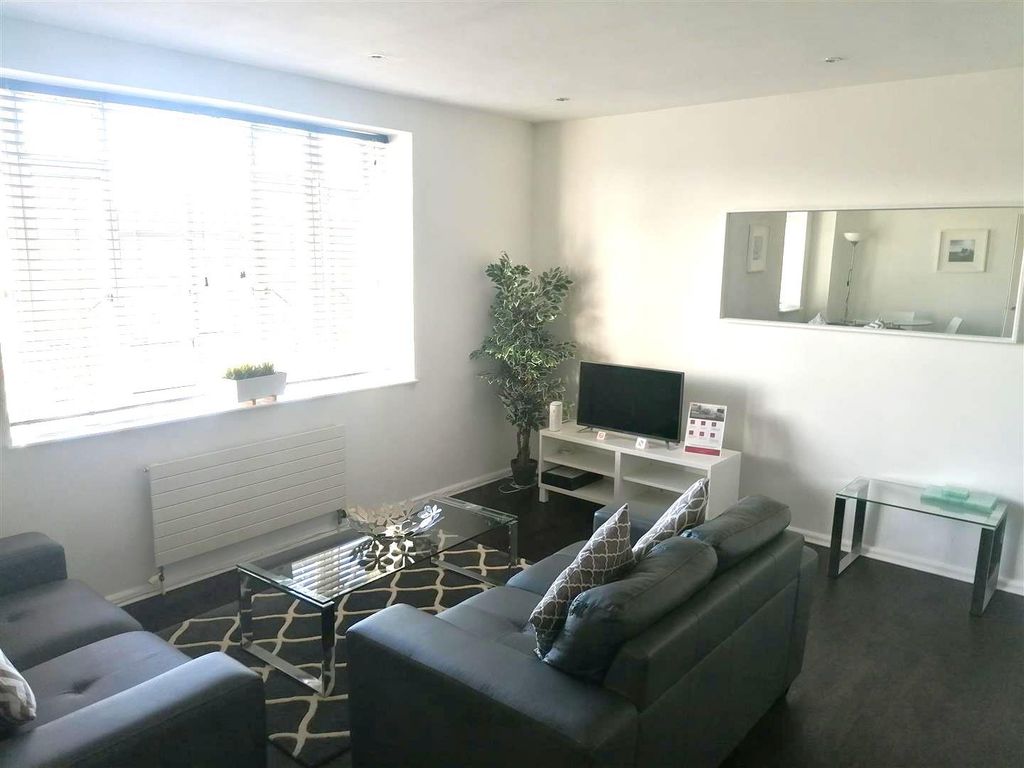 Property photo 2 of 6 Qpmb6Yijf0Mjx5Zvxxuqgq.Jpg