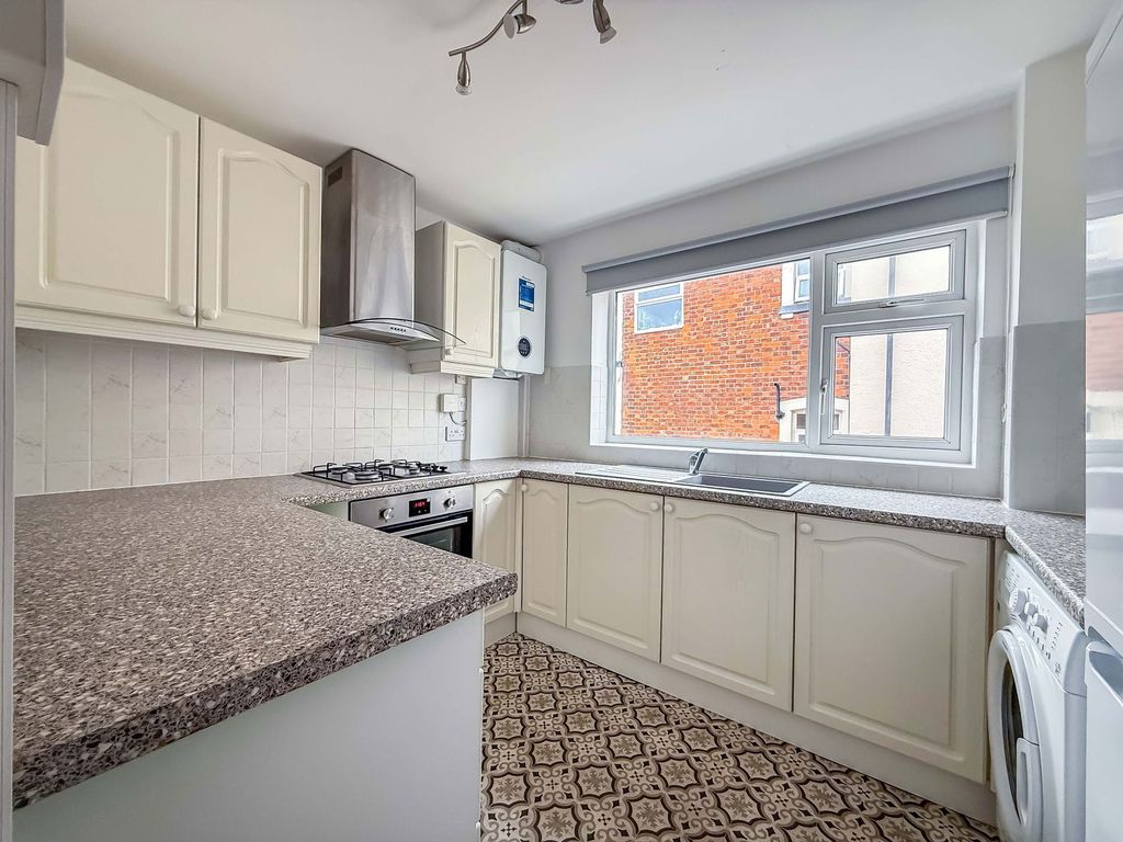 Property photo 3 of 26