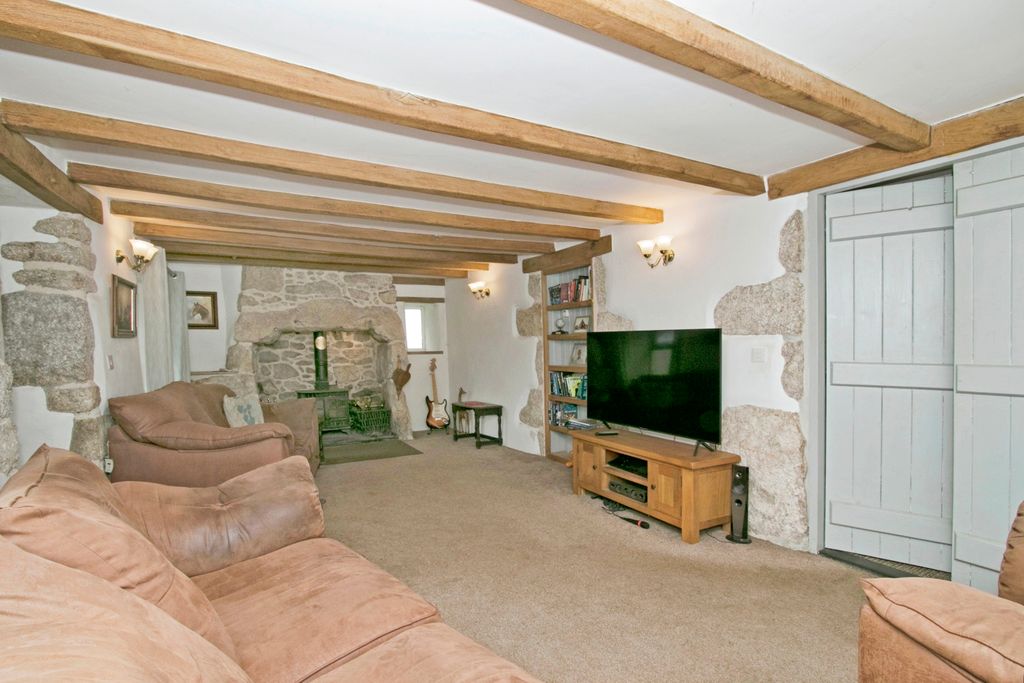 Property photo 2 of 20 Photography
