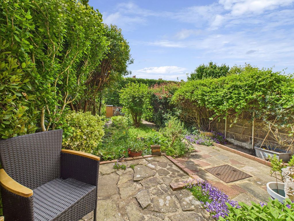 Property photo 2 of 15