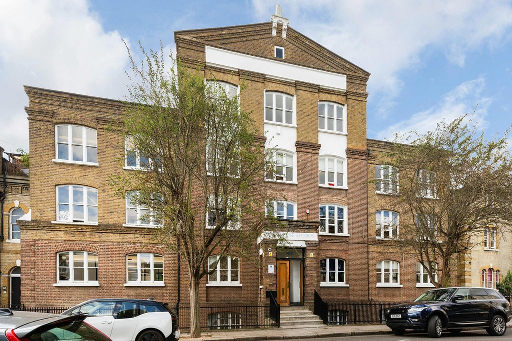 Property photo 1 of 7 Lymehouse Studios 17.Jpg