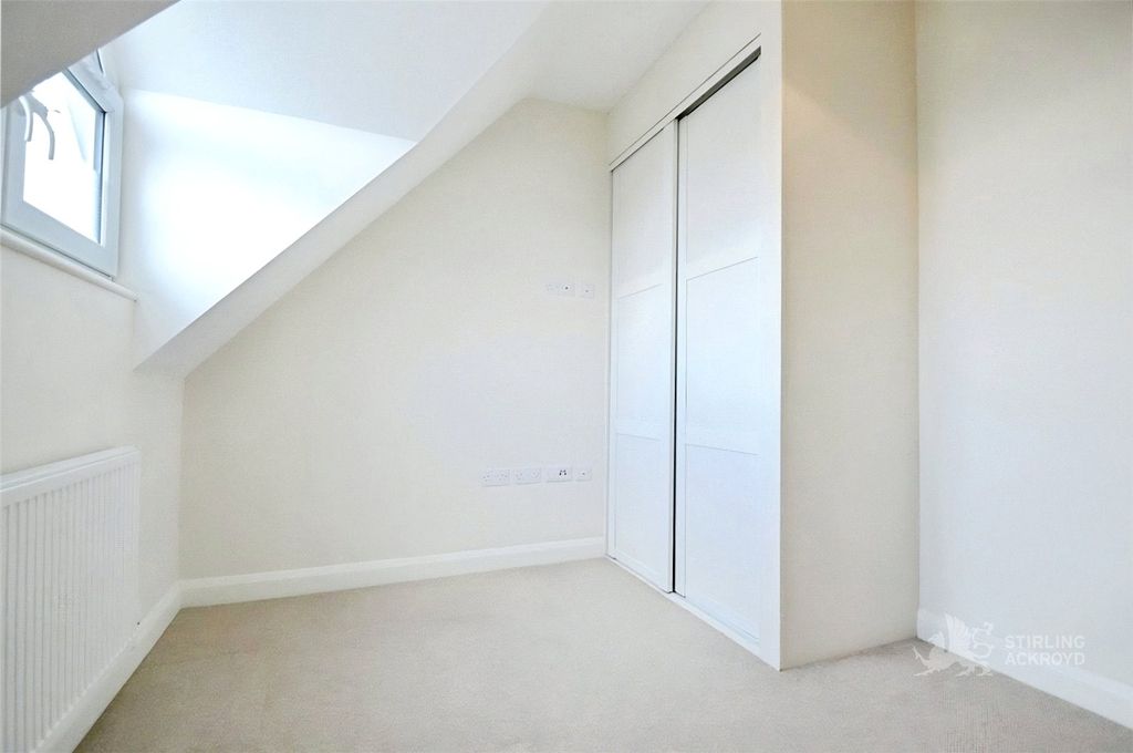 Property photo 3 of 7 Bedroom