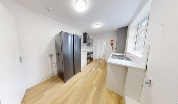 Property photo 3 of 5 8816043.Jpg