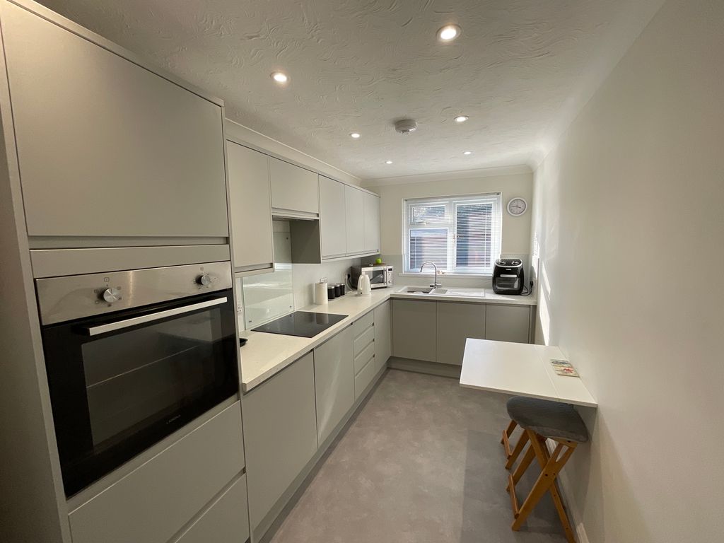 Property photo 3 of 14 20251014_144652488_Ios