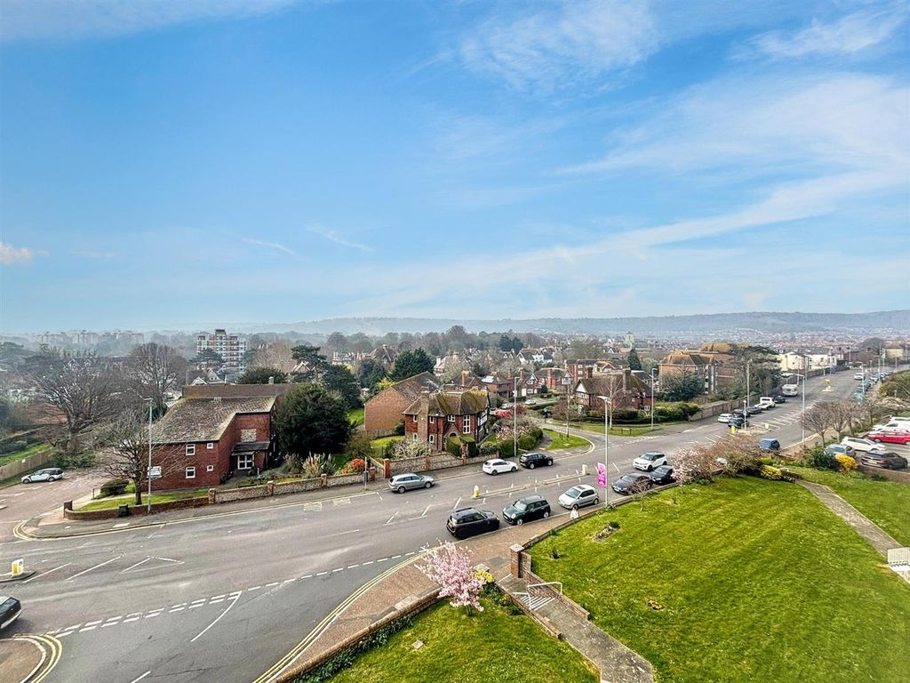 Property photo 2 of 17 Photo-2026-03-23-11-38-53.Jpg