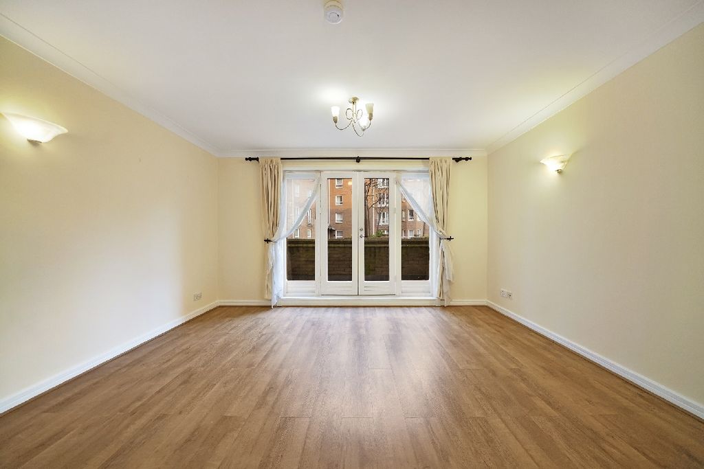 Property photo 3 of 14 Photo 2