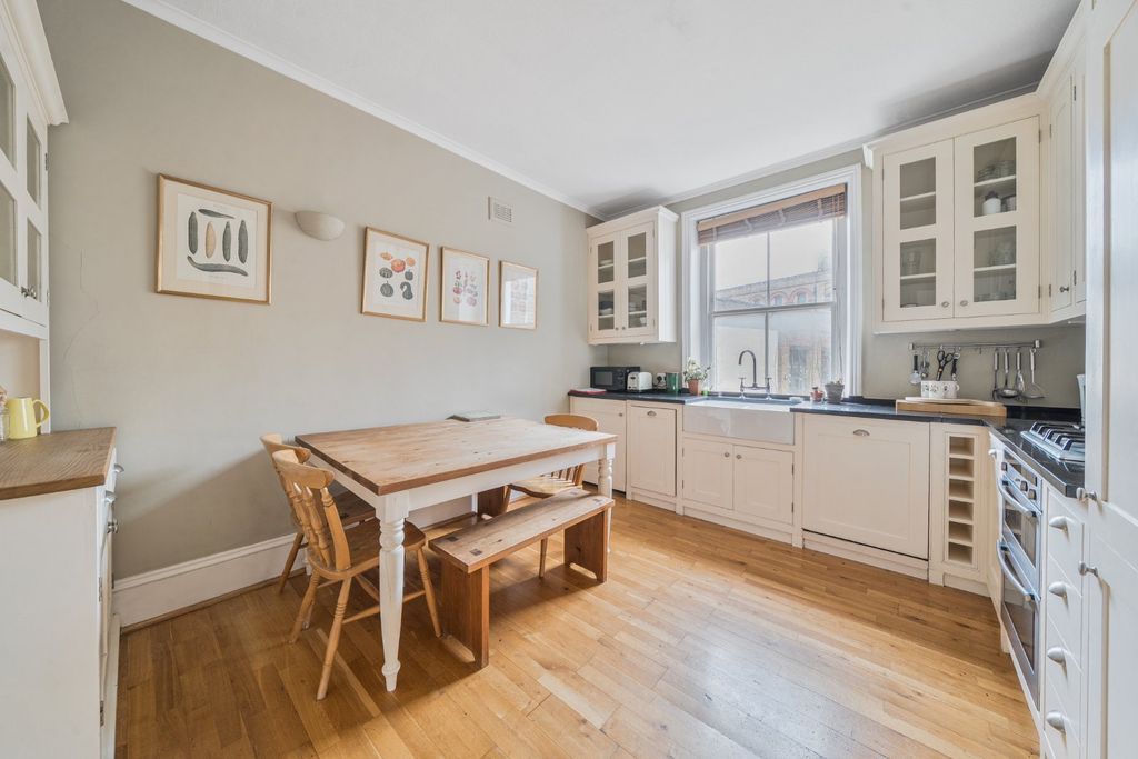 Property photo 3 of 13 Picture No. 06