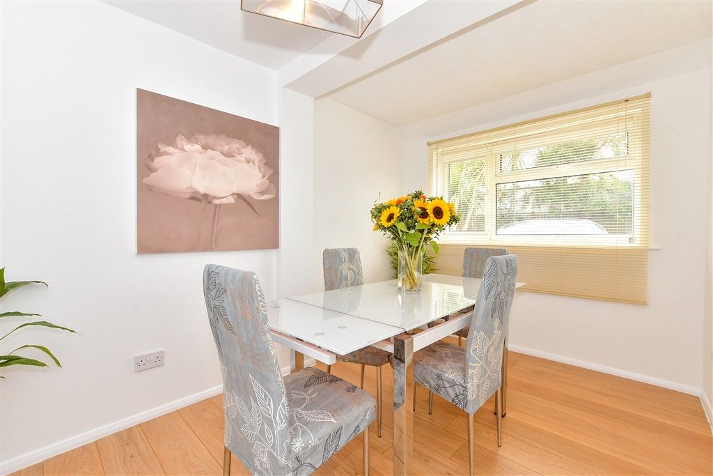 Property photo 1 of 14 Dining Room