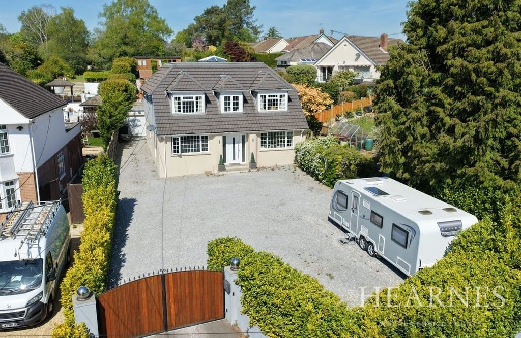 Property photo 1 of 27