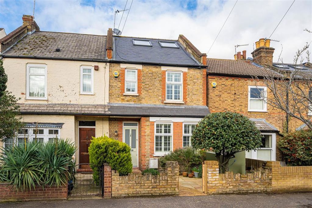 Property photo 1 of 7