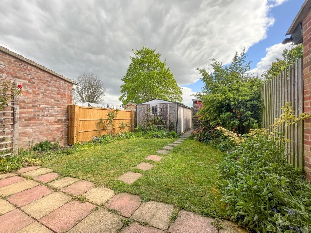 Property photo 3 of 14 Img_0442.Jpg