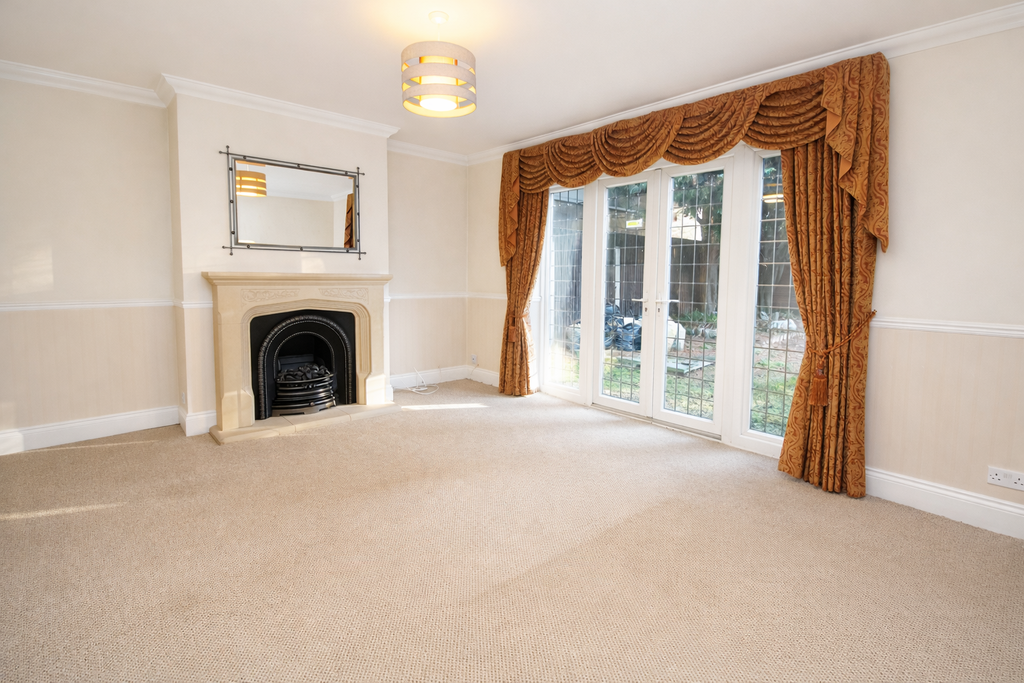 Property photo 2 of 18 Main Reception