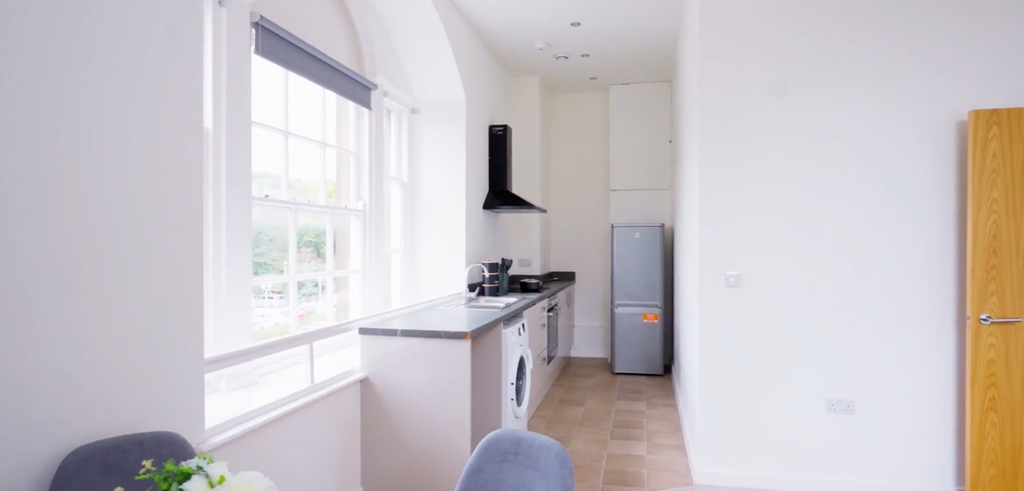 Property photo 3 of 7