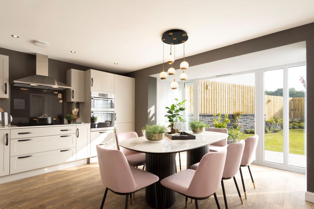 Property photo 3 of 10 The Dalmally