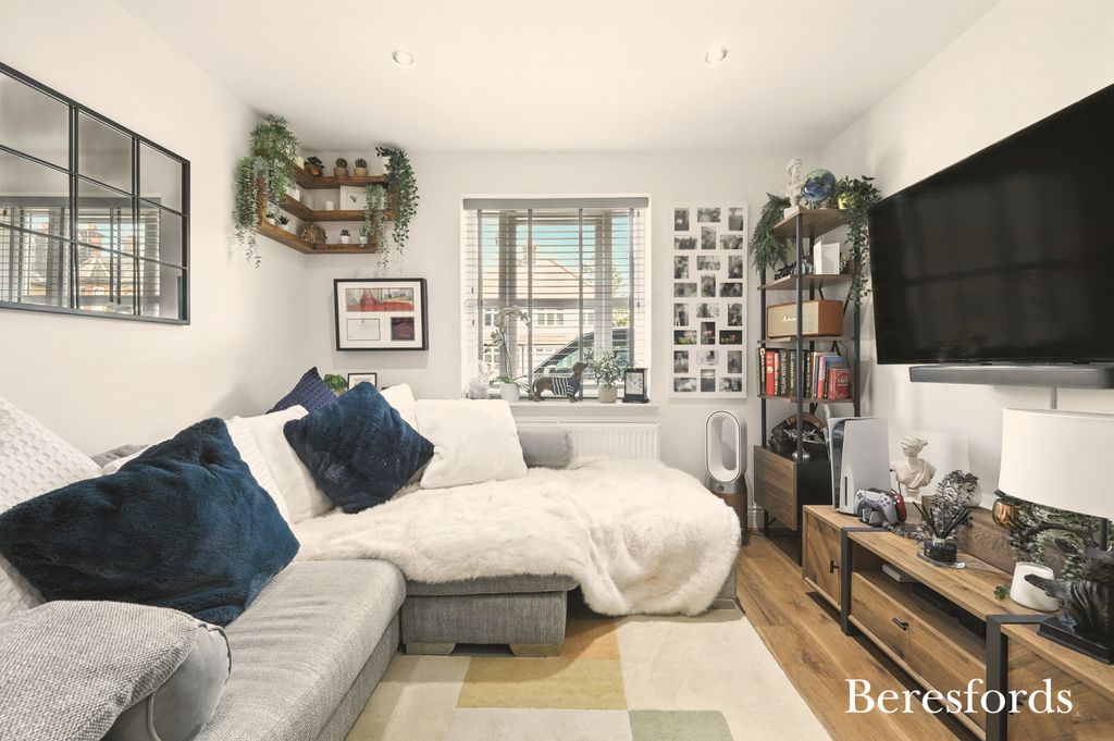 Property photo 2 of 18 Picture No. 05