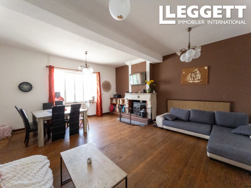 Property photo 3 of 10