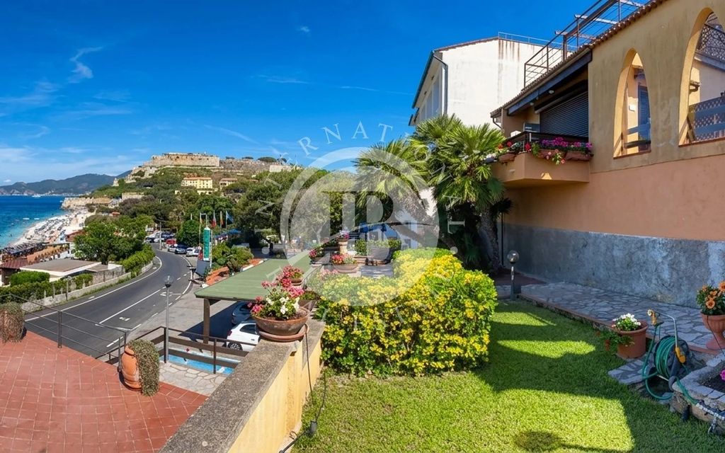 Property photo 3 of 31