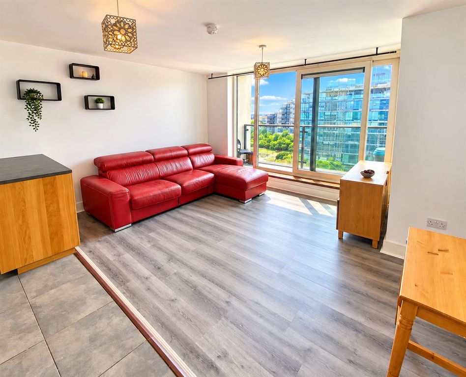 Property photo 1 of 17 756E3A7B-Eaf4-427F-9522-902B82013Abc.Png