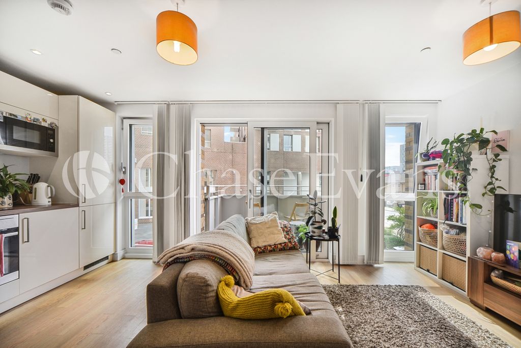 Property photo 1 of 19 Living Area