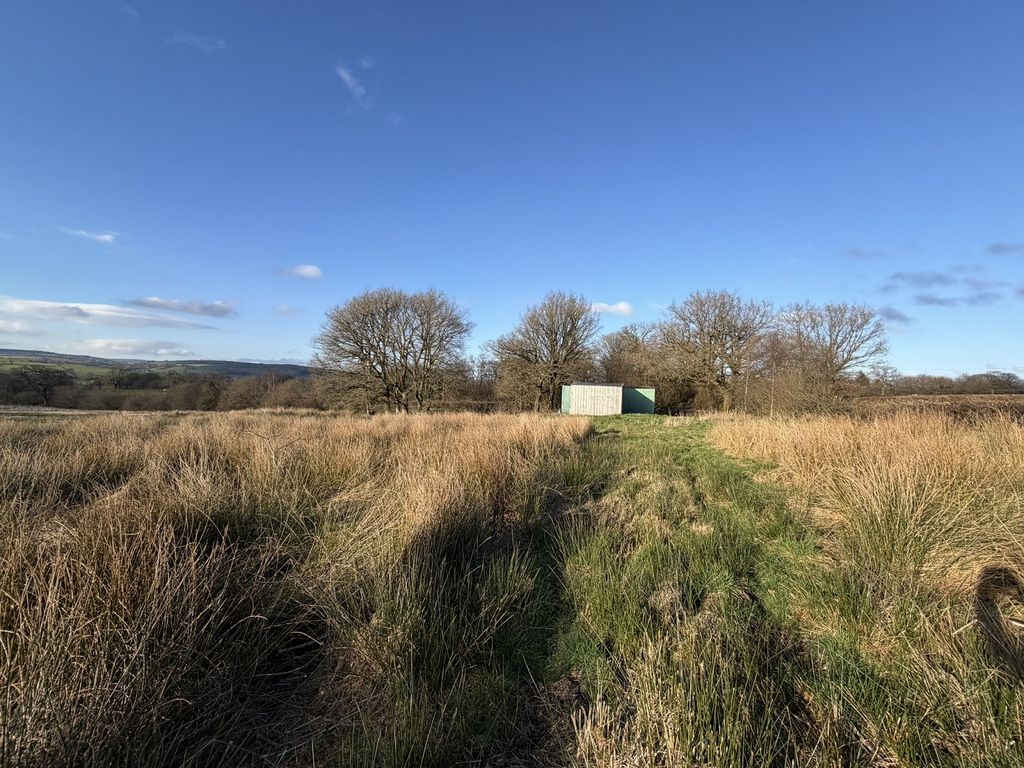 Property photo 3 of 10 Not Specified