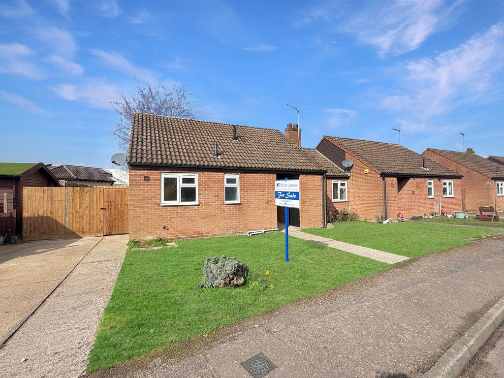 Property photo 1 of 12