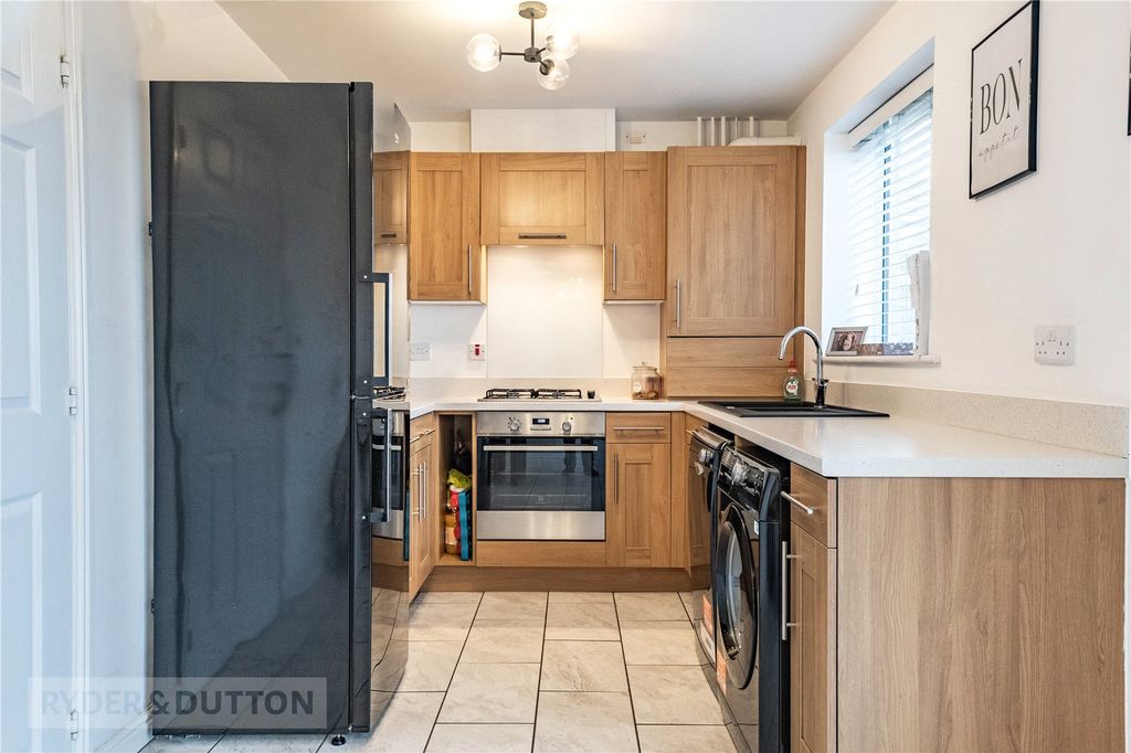 Property photo 3 of 20 Kitchen Diner