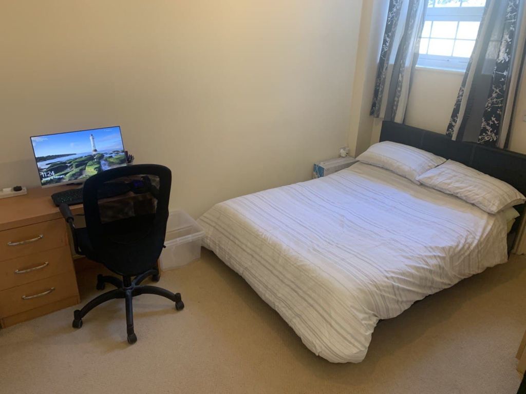 Property photo 3 of 5