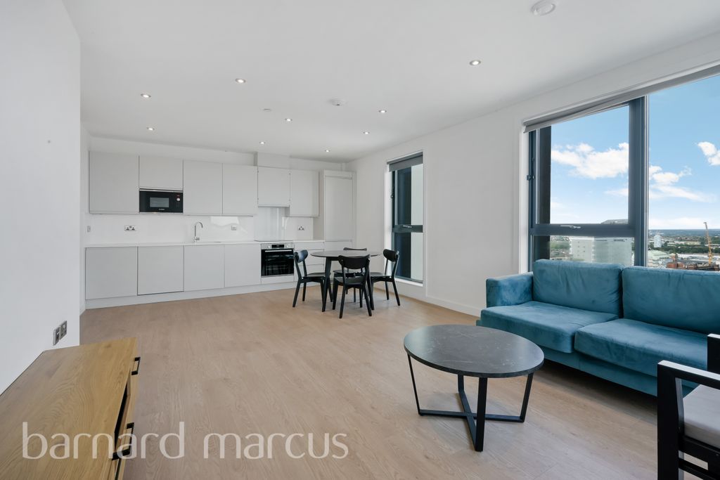 Property photo 1 of 17 Image