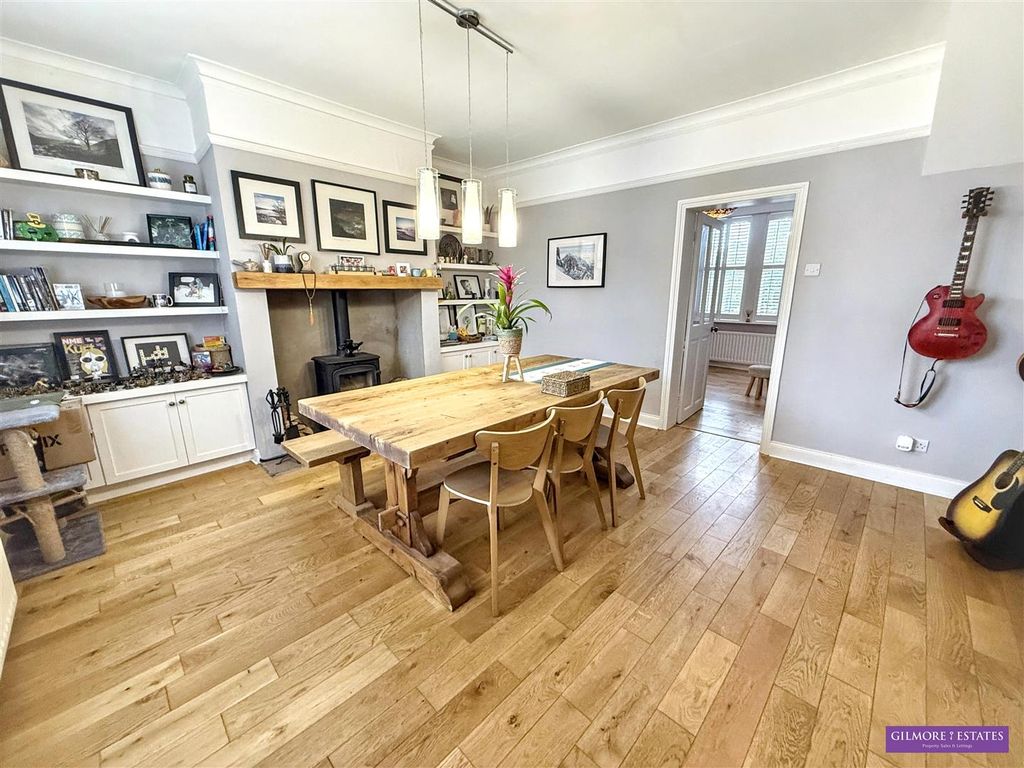 Property photo 3 of 12 Dining Room