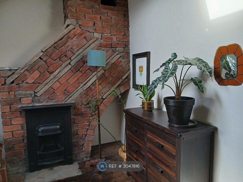 Property photo 3 of 4